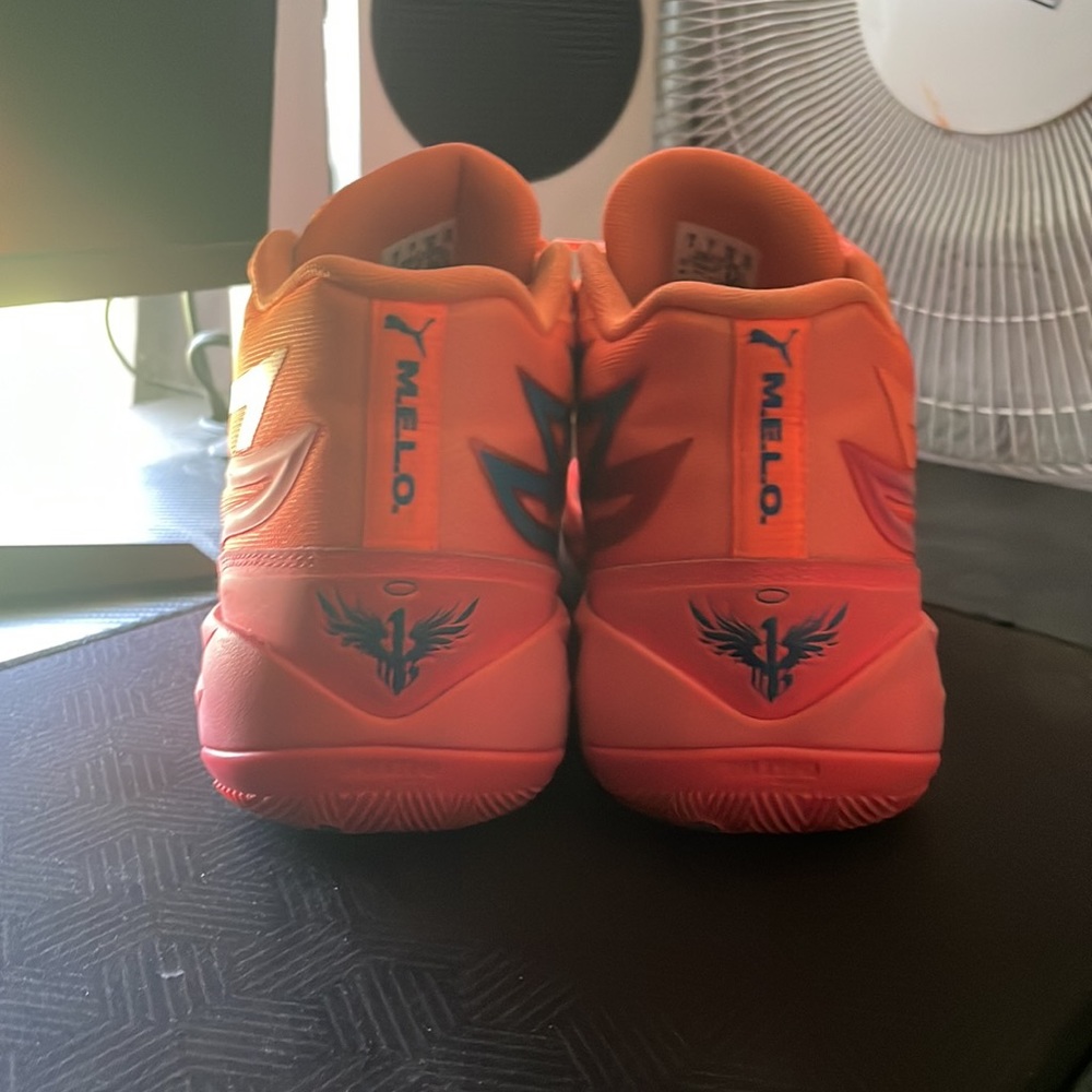 Puma MB.02 supernova - Picture 3 of 5